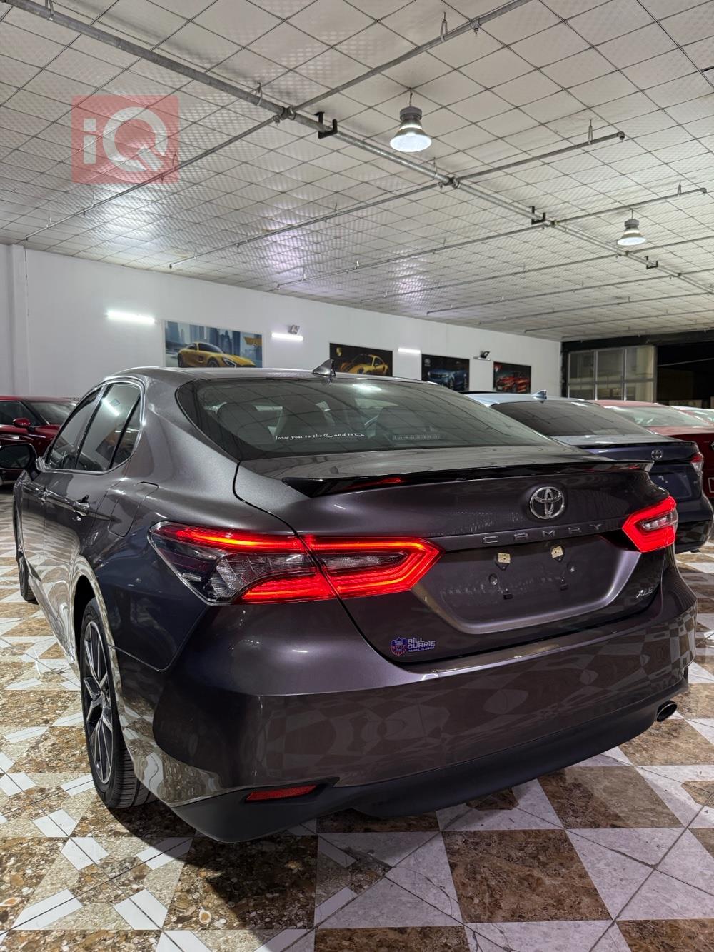 تۆیۆتا کامری